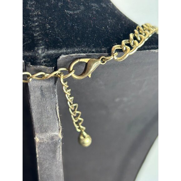 Beige Geometric Statement Necklace With Gold Chain & Lobster Clasp - Picture 3 of 5